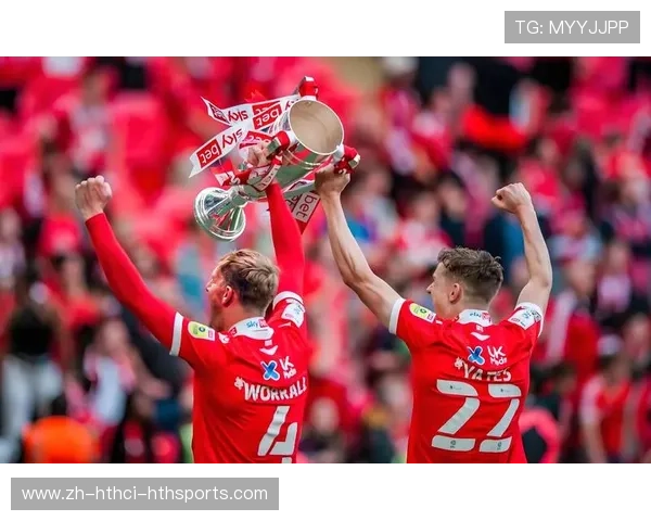 英超西汉姆联队主教练的表现与球队未来